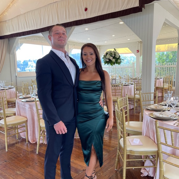 Emerald midi formal dress - Picture 5 of 6